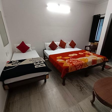 Hotel Shubham Udaipur Exterior photo